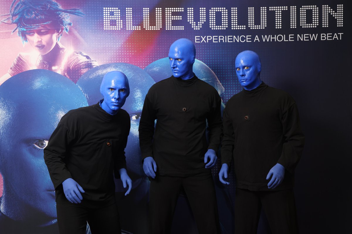 Great press night watching our fabulous Beno Smith in <a href="/bluemangroup/">Blue Man Group</a>!! 🎆🎆🎆