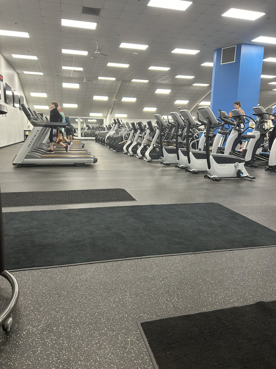 Carolyn Binder tweet media