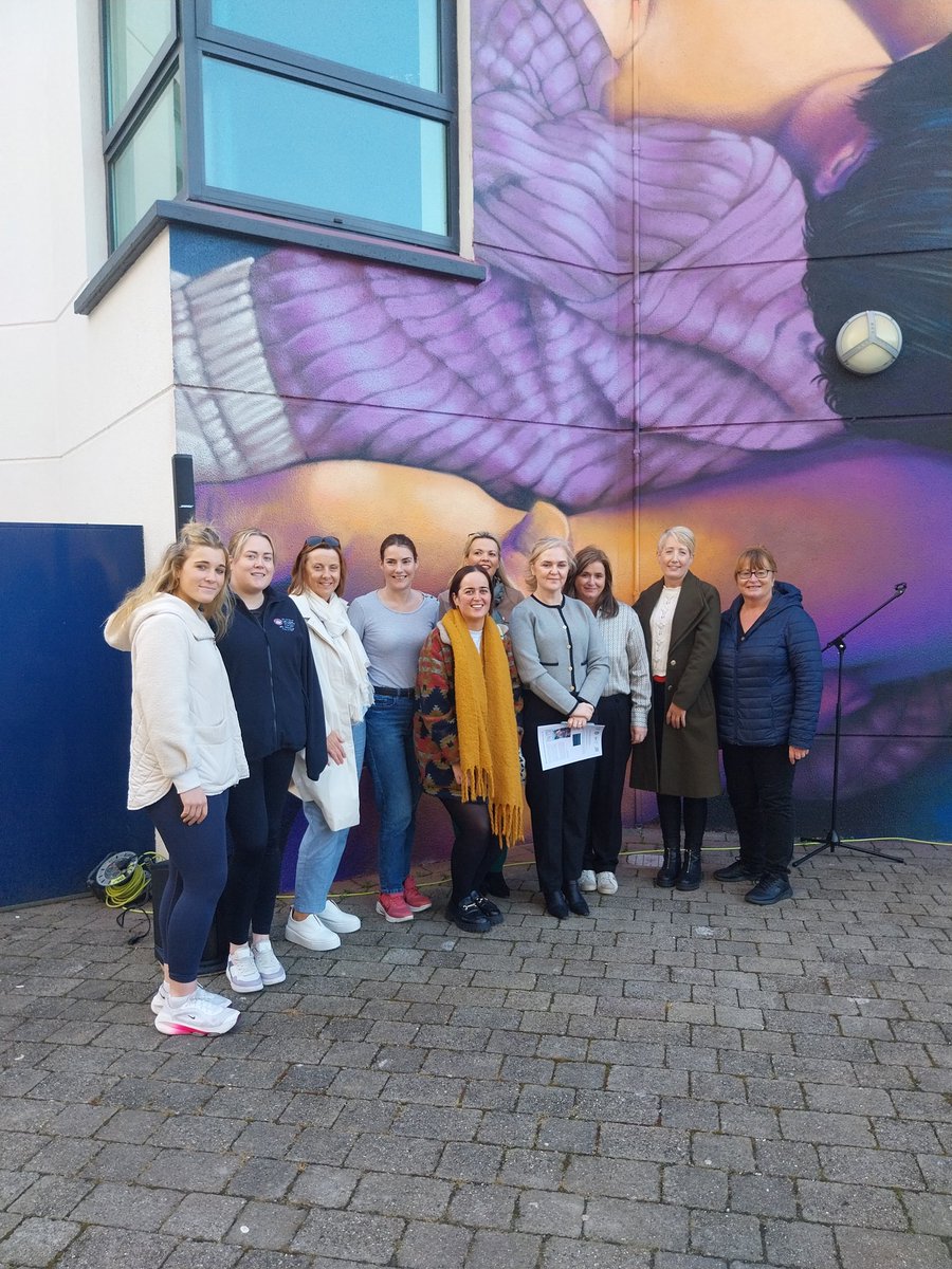 Cairst G (@ckkgreene) on Twitter photo #TeamSUH #SUHmidwives 🤩 Fantastic initiative to normalise breastfeeding, perfect way to celebrate National Breastfeeding Week in Sligo🤱 <a href="/julianahenry76/">Juliana Henry</a> <a href="/roisingetz/">Roisin Lennon</a> <a href="/marleykenn/">Marla D'Arcy Kennedy</a> <a href="/GeorginaKilcoy3/">Georgina Kilcoyne</a> <a href="/ATUStAngelas/">ATU St Angelas</a> Massive congratulations to all involved 👏🏻🙌🏻 #TeamSUH #SUHmidwives 🤩 Fantastic initiative to normalise breastfeeding, perfect way to celebrate National Breastfeeding Week in Sligo🤱 <a href="/julianahenry76/">Juliana Henry</a> <a href="/roisingetz/">Roisin Lennon</a> <a href="/marleykenn/">Marla D'Arcy Kennedy</a> <a href="/GeorginaKilcoy3/">Georgina Kilcoyne</a> <a href="/ATUStAngelas/">ATU St Angelas</a> Massive congratulations to all involved 👏🏻🙌🏻