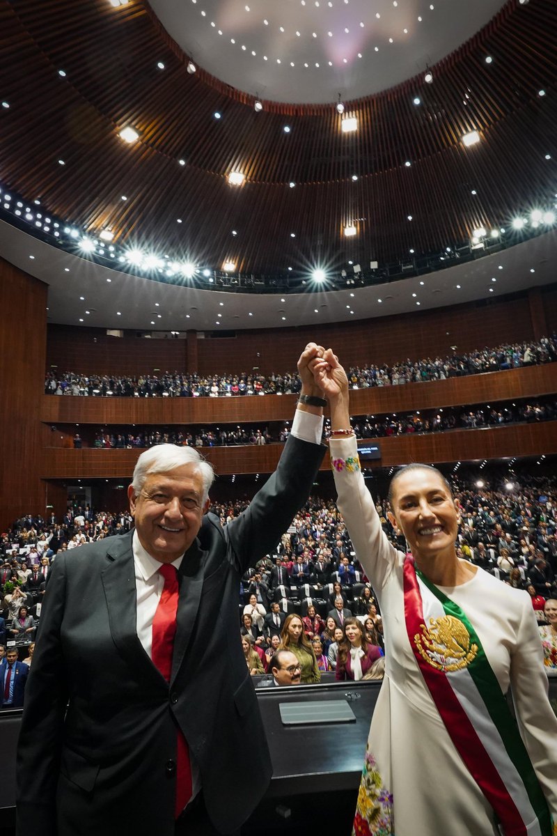 Manuel Marrero Cruz (@mmarrerocruz) on Twitter photo Muchas felicidades a la nueva presidenta de México <a href="/Claudiashein/">Claudia Sheinbaum Pardo</a>. Ratificamos voluntad de continuar estrechando los entrañables vínculos de amistad y cooperación en beneficio de nuestros pueblos. Abrazo agradecido al hermano <a href="/lopezobrador_/">Andrés Manuel</a>.
#Cuba 🤝 #México Muchas felicidades a la nueva presidenta de México <a href="/Claudiashein/">Claudia Sheinbaum Pardo</a>. Ratificamos voluntad de continuar estrechando los entrañables vínculos de amistad y cooperación en beneficio de nuestros pueblos. Abrazo agradecido al hermano <a href="/lopezobrador_/">Andrés Manuel</a>.
#Cuba 🤝 #México
