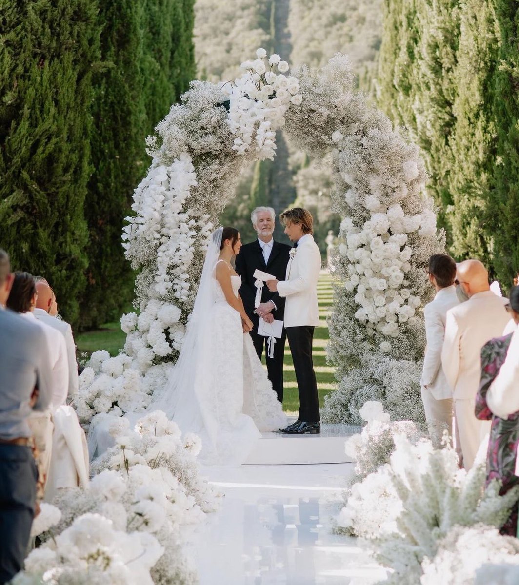 From my wedding to <a href="/whofellformorg/">𝐉𝐀𝐊𝐄 𝐇𝐈𝐋𝐋 | Parody</a>