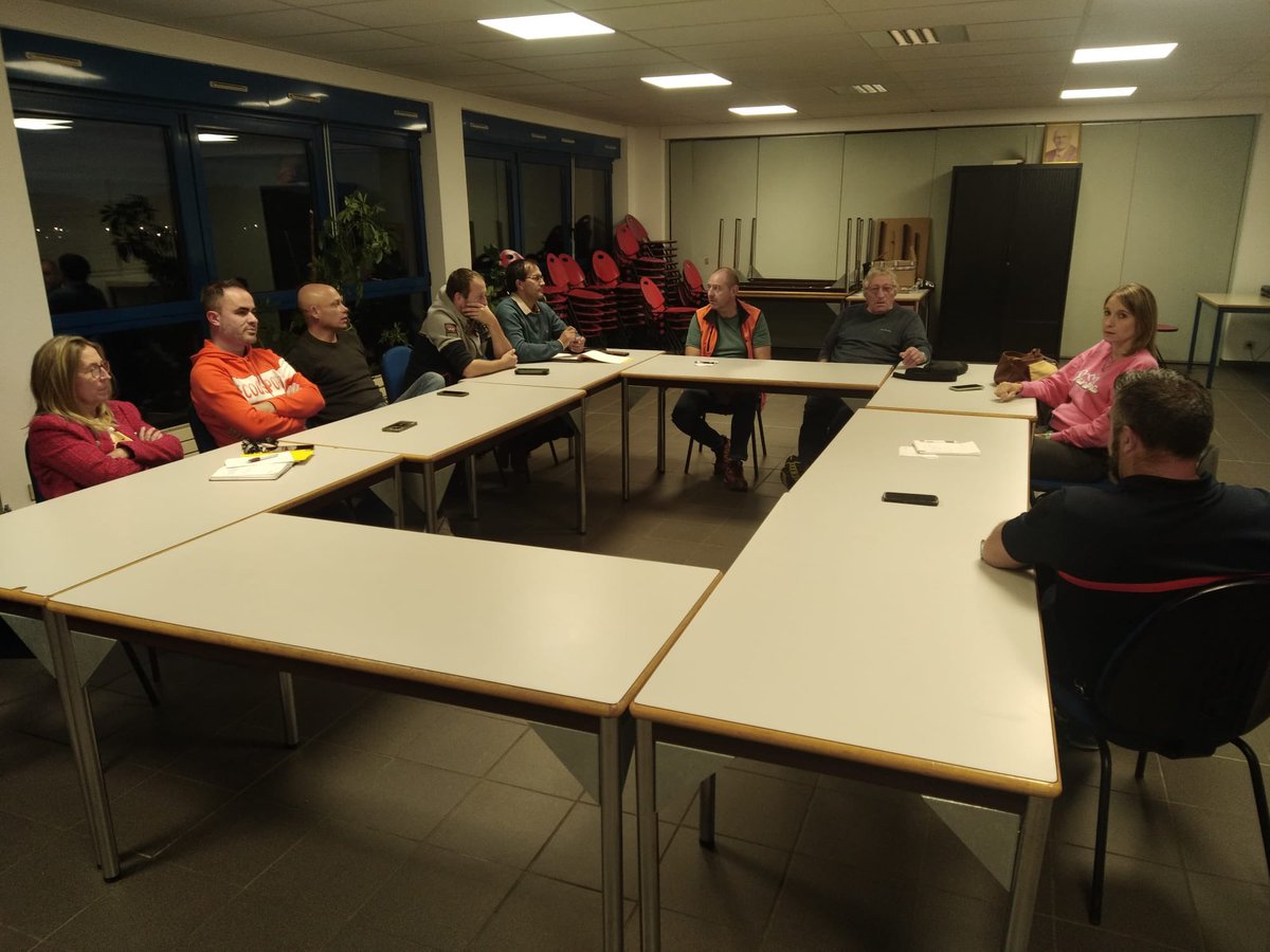 UDSP 39 (@udsp_39) on Twitter photo #Collaboration 🤝🚒 ⛷️ | Réunion avec nos collègues de l’Ain ce soir à Oyonnax en présence des présidents <a href="/Rondot_Raphael/">Raphaël Rondot</a> <a href="/CurvatD/">Curvat Delphine</a>. Objectif : un challenge nordique commun en hiver 2025 ! 👌🏻 <a href="/UDSP01/">UDSP01</a> <a href="/SDIS39/">SDIS du Jura</a> <a href="/guyon_j/">GUYON Jérôme</a> <a href="/ClmentComte1/">Clément Comte</a> <a href="/RICHARD_Sy25/">RICHARD Sylvain</a> <a href="/HalgrainAntoine/">Halgrain Antoine</a> <a href="/phuguenet/">Philippe Huguenet</a> #Collaboration 🤝🚒 ⛷️ | Réunion avec nos collègues de l’Ain ce soir à Oyonnax en présence des présidents <a href="/Rondot_Raphael/">Raphaël Rondot</a> <a href="/CurvatD/">Curvat Delphine</a>. Objectif : un challenge nordique commun en hiver 2025 ! 👌🏻 <a href="/UDSP01/">UDSP01</a> <a href="/SDIS39/">SDIS du Jura</a> <a href="/guyon_j/">GUYON Jérôme</a> <a href="/ClmentComte1/">Clément Comte</a> <a href="/RICHARD_Sy25/">RICHARD Sylvain</a> <a href="/HalgrainAntoine/">Halgrain Antoine</a> <a href="/phuguenet/">Philippe Huguenet</a>