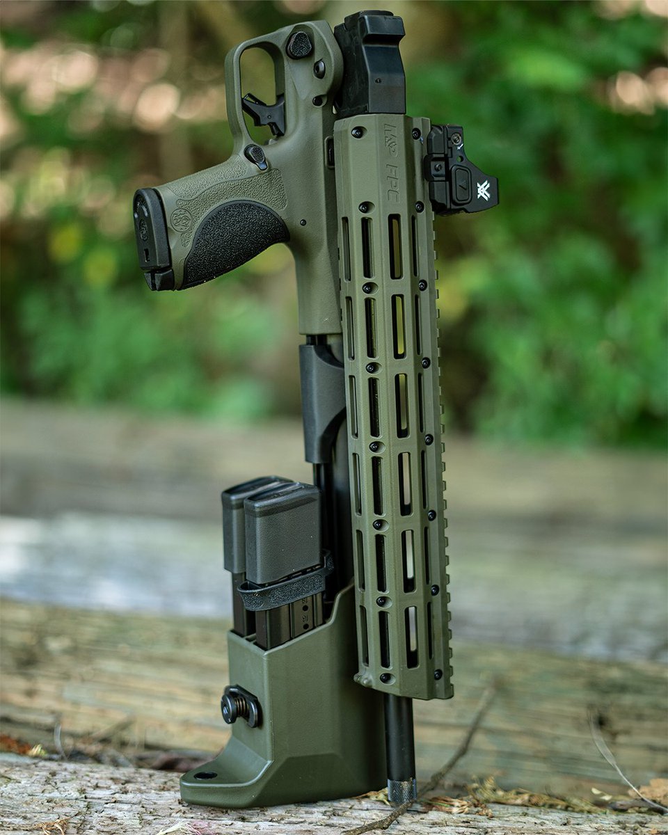 Smith & Wesson Inc. tweet media