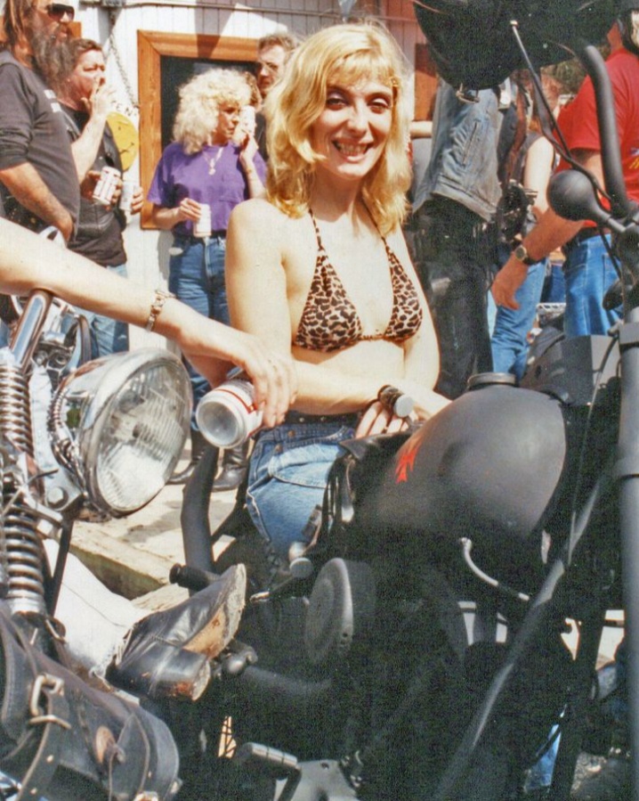 OSB_Magazine's tweet photo. pp
#biker #pulsatingpaula #miserablegeorge #valgal https://t.co/iOLw1GM0Vv