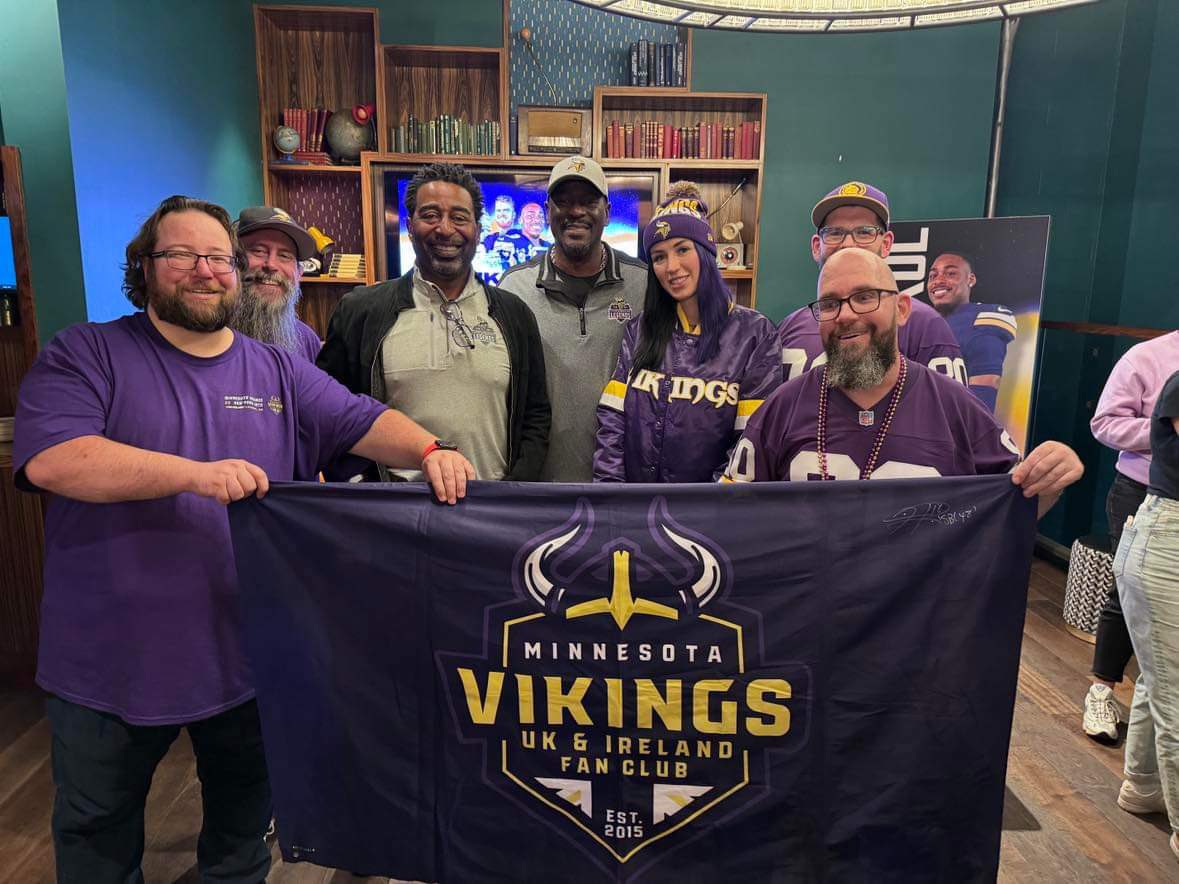 UKVikingsFans's tweet photo. @tomparryjones @RWMDAWSON @Jezza182 @JMacdonald86 @JakeReed86 @criscarter80 who’s missing #2deep #SKOL https://t.co/BjMJziREFT
