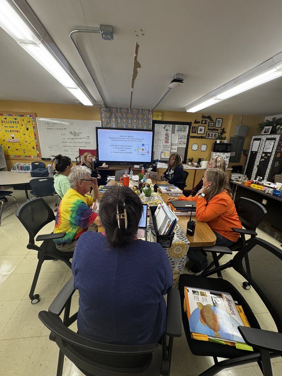 merewhaley's tweet image. It’s always a great day of learning @CopperRidge1 when the incomparable Krista Lee leads our PLCs. Lesson Internalization + Intellectual Preparation = Strong Tier 1 Instruction. #cougarstrong #Region4 #accessforall @erinphillipstn @CWhite_KCS @adpark3737 @shawnsmith85