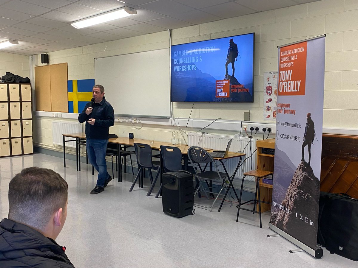 jtbcstweets's tweet photo. A huge thank you to Tony O’Reilly who spoke to our TY’s and LCA 2’s about his gambling addiction story and the importance of gambling awareness. It was very well received by students and staff alike. 

#gamblingawareness #tonyoreilly #jtbcs https://t.co/LfrnjdviYe