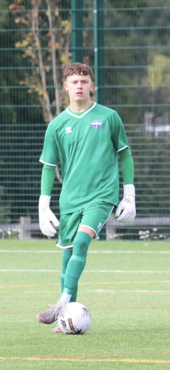 Vince Bartram tweet media