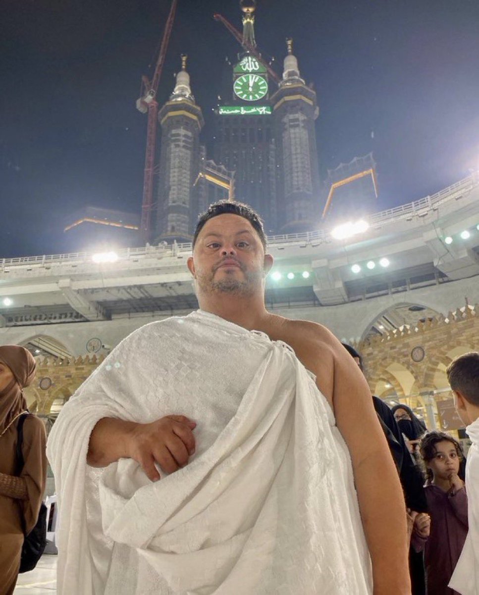 HalalNation_'s tweet image. So proud of you brother 🩷