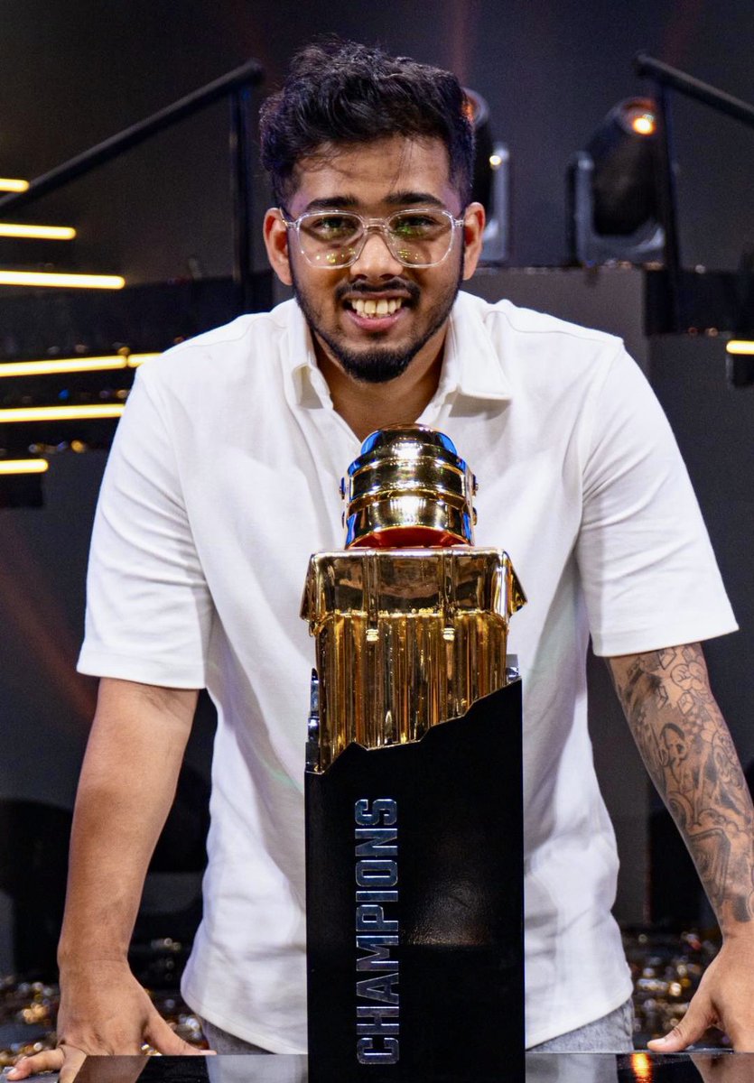 The only person that matter for us was is and forever will be the one and only one <a href="/scouttanmay/">sc0utOP</a> ⚡️♥️ #feelthespark