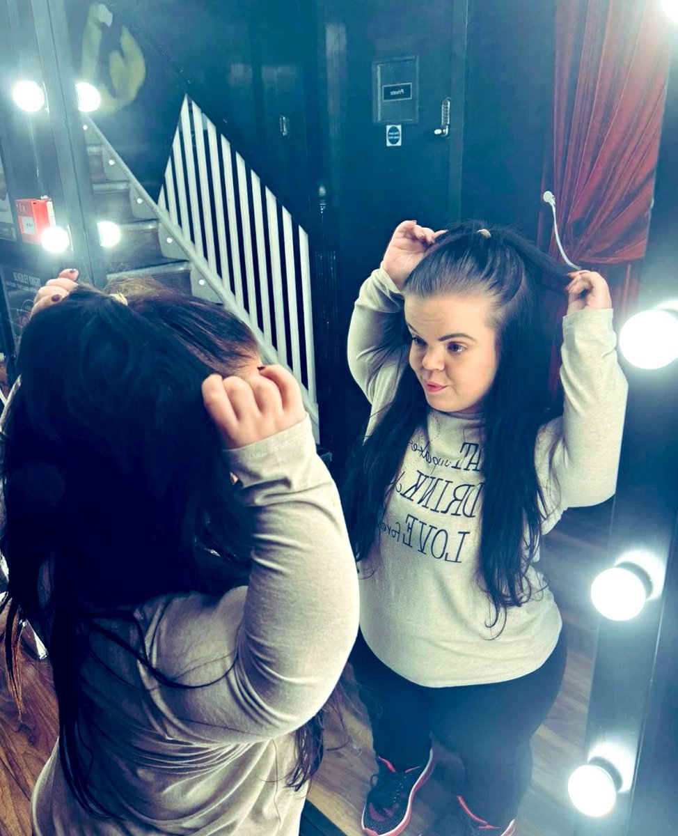 ✨Dwarfism Awareness Month✨
Until I was 14, I never saw positive representation, I never saw awareness or knew anything about my condition other than the shame I felt with it. 
Whilst I believe in education 365; This month is important for those that need to see themselves ✨💚