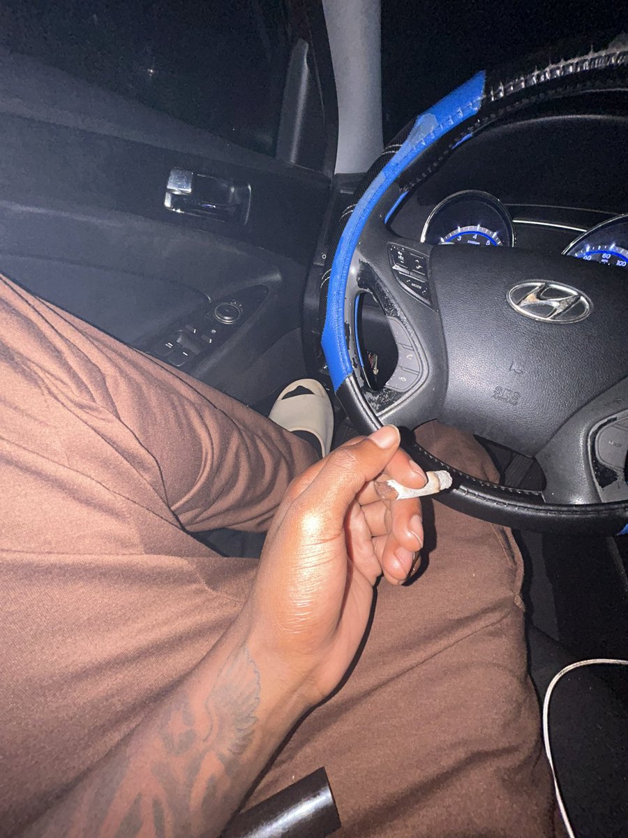 “The drugs just help me sleep harder please don’t think I’m lazyy”