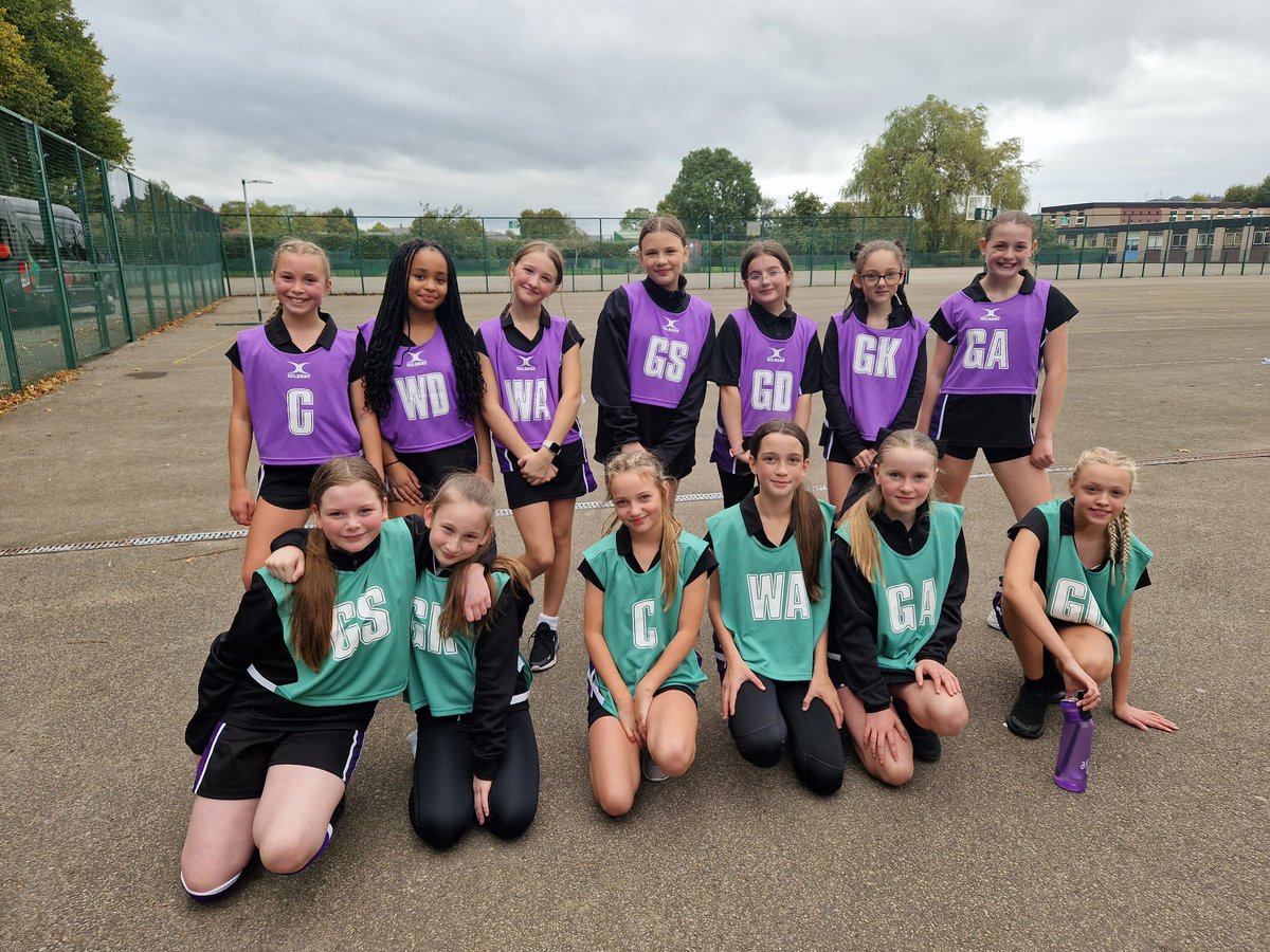 1st competitive fixture for our Yr7 Girls netball teams tonight, fantastic teamwork and effort from all of them! 👏 Purple team just lost out 4-3 &amp; Green team won 7-4! Thanks <a href="/caerleongirlspe/">Caerleongirlspe</a> for hosting 2 great games! 👍 #NotInMissOut <a href="/CwmbranHighYr7/">CHS Transition and year 7 with Mrs H</a> <a href="/CwmbranHead/">Matt Sims</a> <a href="/CwmbranHigh/">Cwmbran High School / Ysgol Uwchradd Cwmbran</a>