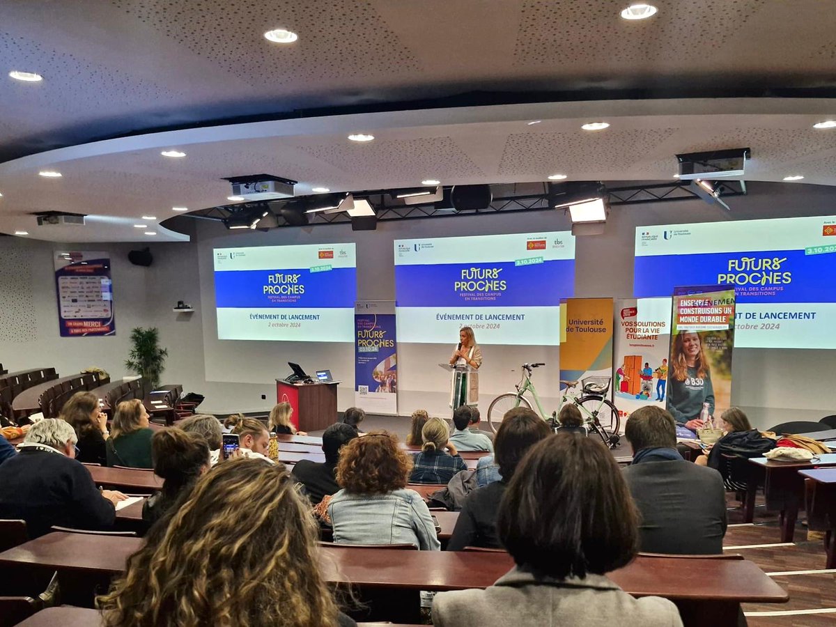 NadiaPellefigue's tweet image. Parler de Futurs, c'est dire notre confiance en la science et  démontrer notre engagement pour notre jeunesse. 

Je suis heureuse d’ouvrir à @tbs_education le 1er Festival des campus universitaires en transitions impulsé par @Univ_Toulouse et soutenu par l'@Occitanie…