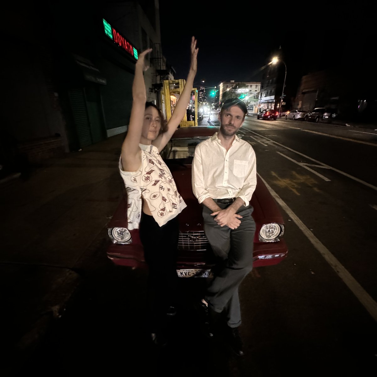 Winston Cook-Wilson / Office Culture (@ratsonly) on Twitter photo Two new Office Culture songs today
"Everything" ft. Jackie West (+ my tribute to Weapon of Choice vid)
song.link/grghxhh46rpvh
"Desire" album.link/s/29pqIVx4myXC…
Double album ENOUGH out 10/18 on <a href="/ruinationrecs/">Ruination Record Co.</a> Two new Office Culture songs today
"Everything" ft. Jackie West (+ my tribute to Weapon of Choice vid)
song.link/grghxhh46rpvh
"Desire" album.link/s/29pqIVx4myXC…
Double album ENOUGH out 10/18 on <a href="/ruinationrecs/">Ruination Record Co.</a>