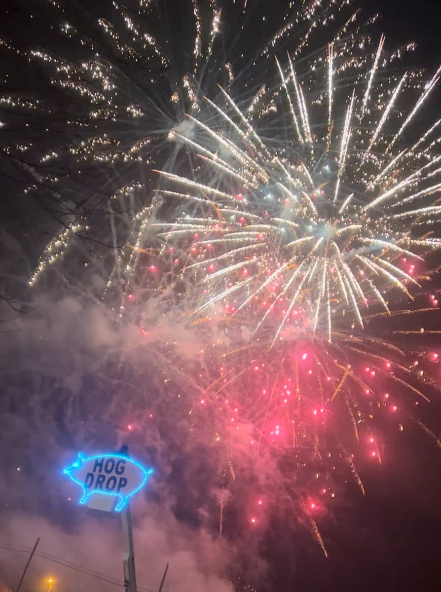 the_new_south's tweet photo. If y’all haven’t made New Year’s Eve plans then we’d love to have y’all in downtown Unadilla, Georgia for the 8th Annual HOG DROP. This event is FREE to the public. We hope to see y’all in downtown Unadilla on December 31st @ 5:00pm!!! #hogdrop https://t.co/PzV0Z7b8VR