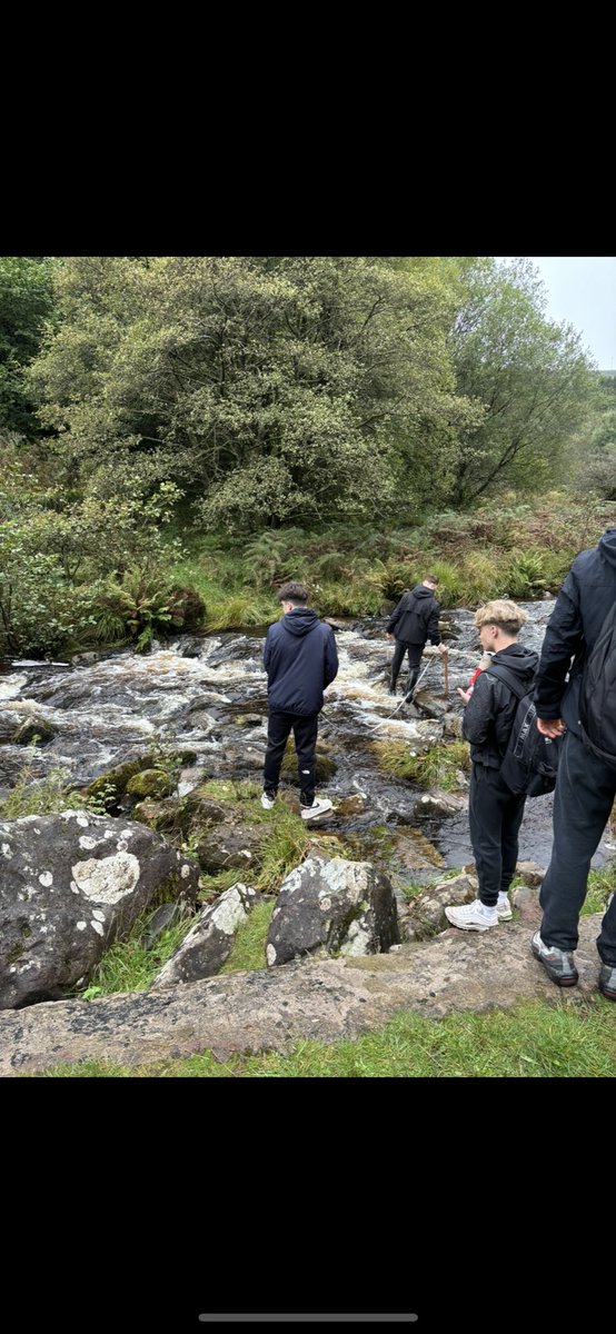 KingHenryGeog's tweet photo. 3 successful days of fieldwork completed by our Y11 Geographers ✅The weather too managed to stay mostly dry….unlike some of the pupils socks! Da iwan to our pupils. https://t.co/TOyQ2nwvOj