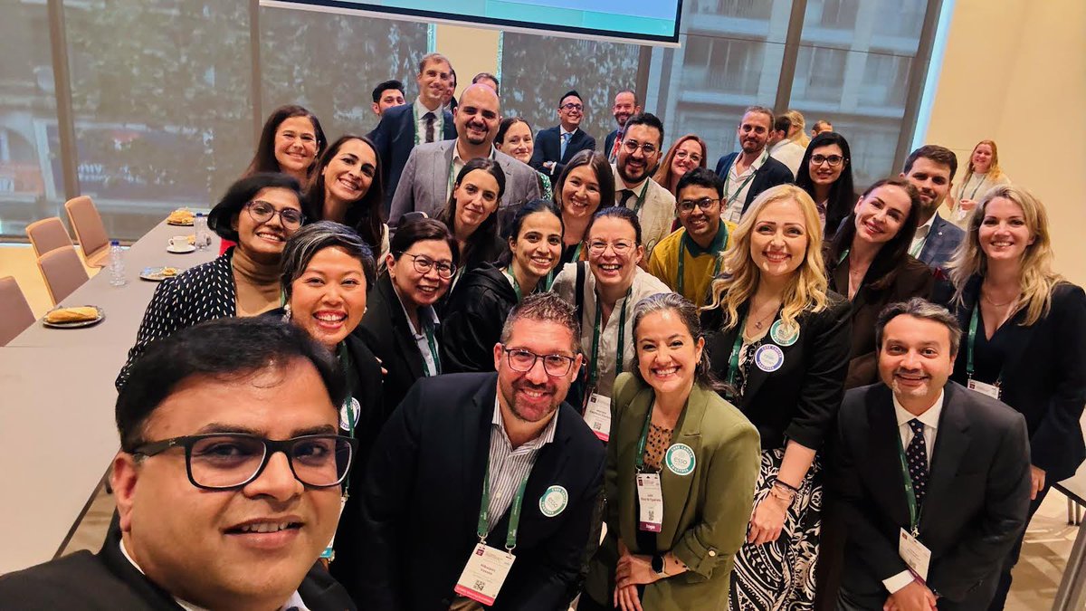 martajimenez135's tweet photo. So glad to be part of this fantastic team as National representative with colleagues from all over the world! Looking forward to start working together!! #EYSAC European Society of Surgical Oncology (ESSO) #ESSO43 OncoAlert

@Carmela_surgery @EdiBonci https://t.co/7friWTXktE