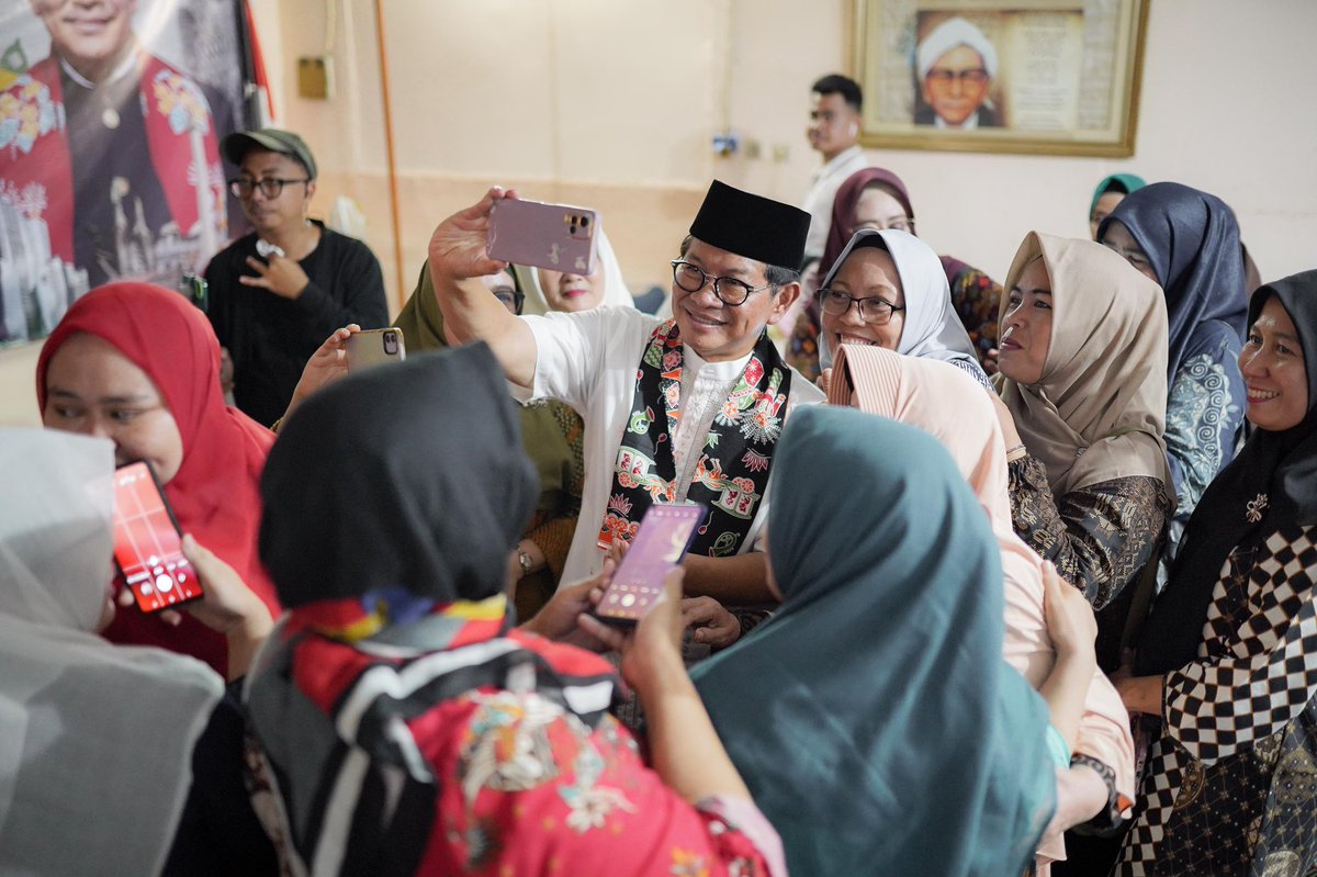 Pramono Anung (IG : @pramonoanungw) tweet media