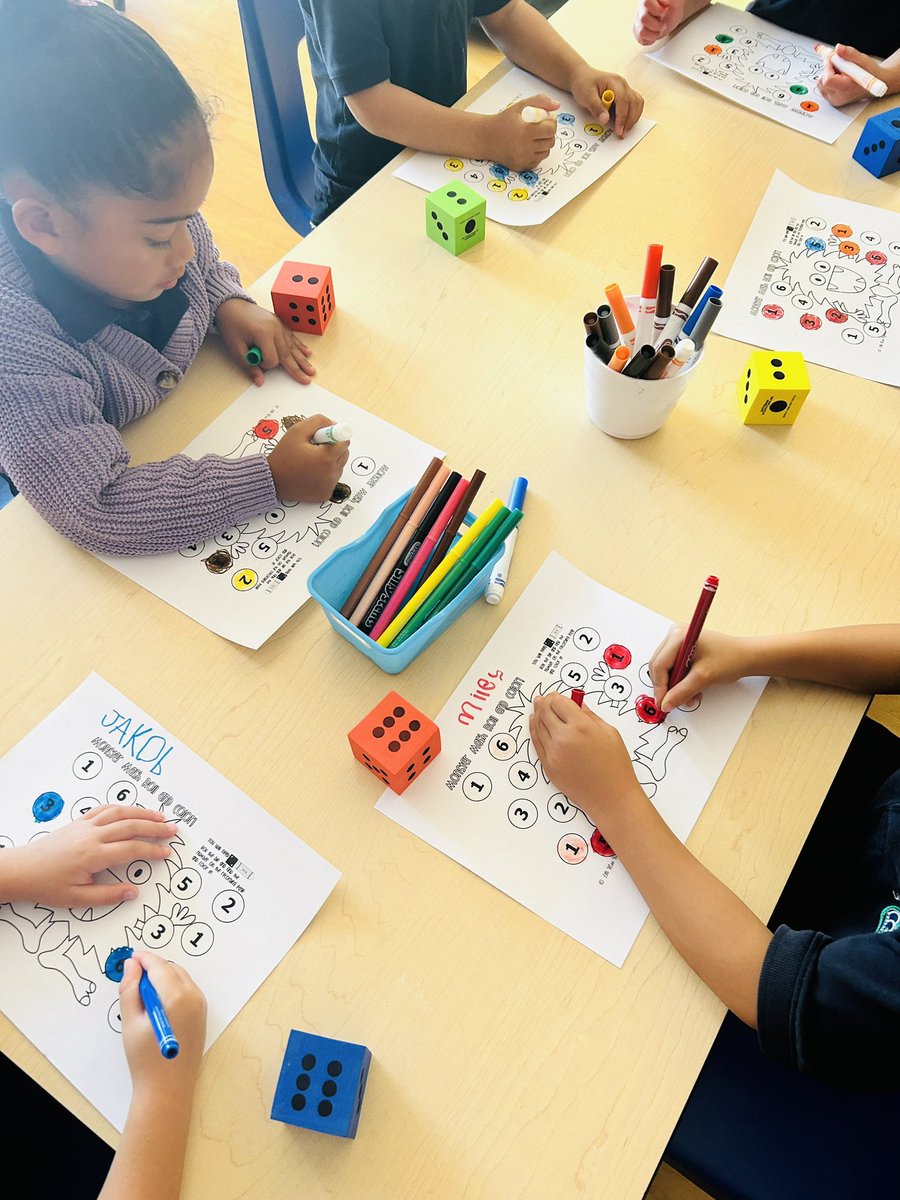 kinder_101's tweet photo. Monster roll &amp; colour! 😈 Students are subitizing and working on number recognition https://t.co/vOuPpYhi1S