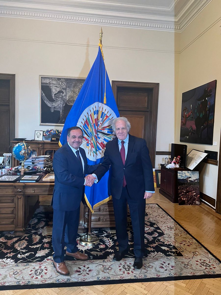 clarciev's tweet photo. Presidente de Clarciev, Omar Morales Márquez se reunió hoy con el Secretario General de la OEA, Luis Almagro Lemes en Washington DC https://t.co/bw7gPtpQrk