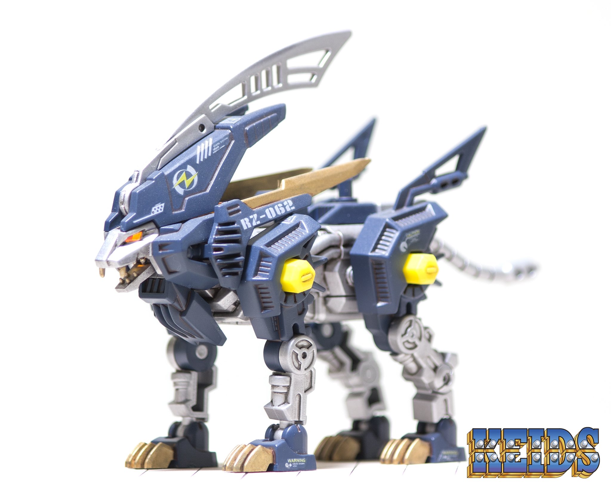ゾイド（１４） ZW14 Stegosage Review [Zoids Wild] Ride away on a stolen