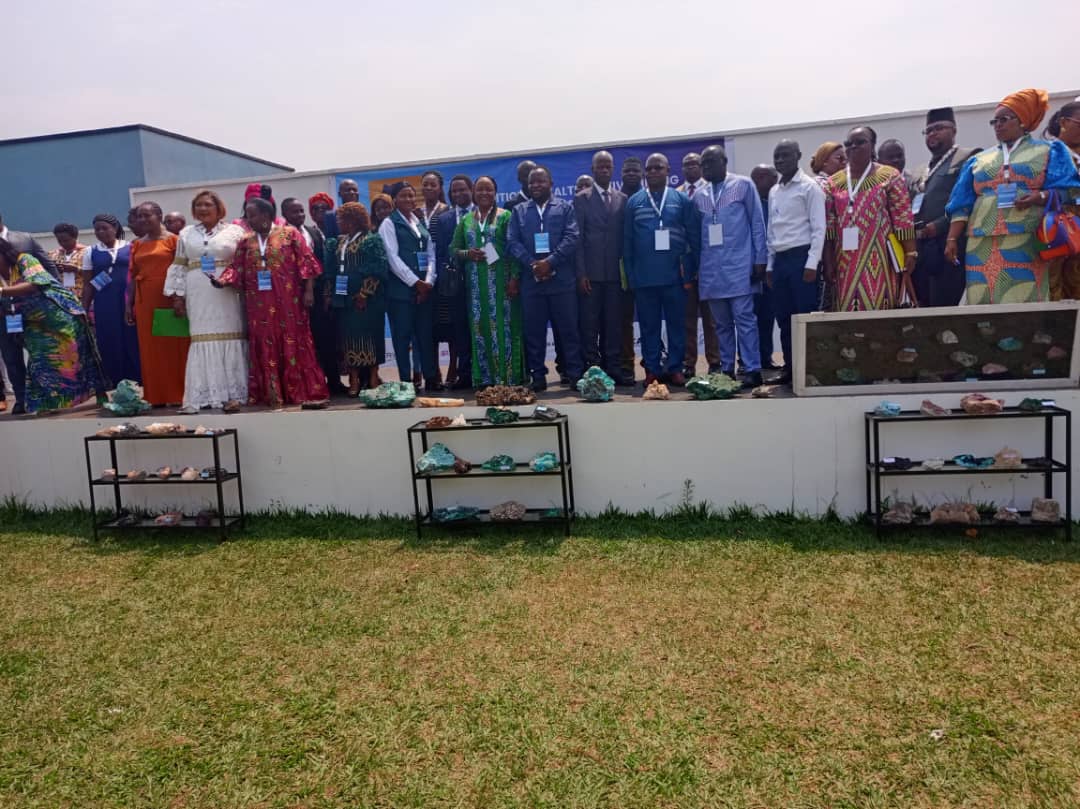 CongoMines's tweet photo. #HappeningNow #RDC_Mines #Lancement de la 8ᵉ #édition de #AMI sous le thème "Minerais critique &amp; #transition énergétique juste:Activer la voix &amp; le pouvoir des peuples pour une #transitionénergétique juste", coorganisée par le programme CEJ du @CarterCenter.  #JusticeClimatique https://t.co/okfygwxIbC