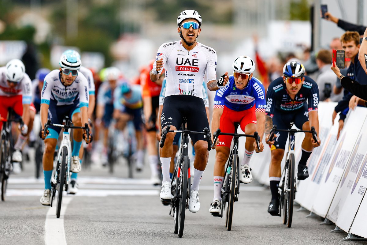 🇭🇷 #CROrace 

🥈but🥇

<a href="/lonardigiovanni/">lonardigiovanni</a>  2nd yesterday and 2nd today (UAE Molano wins) so he's the new leader of the race!

😃 Super teamwork with <a href="/mircomaestri9/">Mirco Maestri</a>  8th and <a href="/javiserrano_21/">Javi Serrano</a>  9th

📸 <a href="/SprintCycling/">SprintCycling</a>