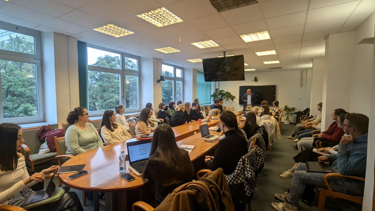 Almost 25. That’s our age, the 🇨🇿 and <a href="/UNVolunteers/">UN Volunteers</a> partnership:
✅100s of Czechs serving the <a href="/UN/">United Nations</a>  
✅<a href="/CzechMFA/">Czech Ministry of Foreign Affairs</a> backs UNV’s Special Voluntary Fund - supporting countries in crisis, inclusion within the UN, research and <a href="/UNVOnline/">OnlineVolunteering</a>
 #PartnerUp
<a href="/GandalovicPetr/">Petr Gandalovic</a> <a href="/raashidriza/">Raashid Riza</a>