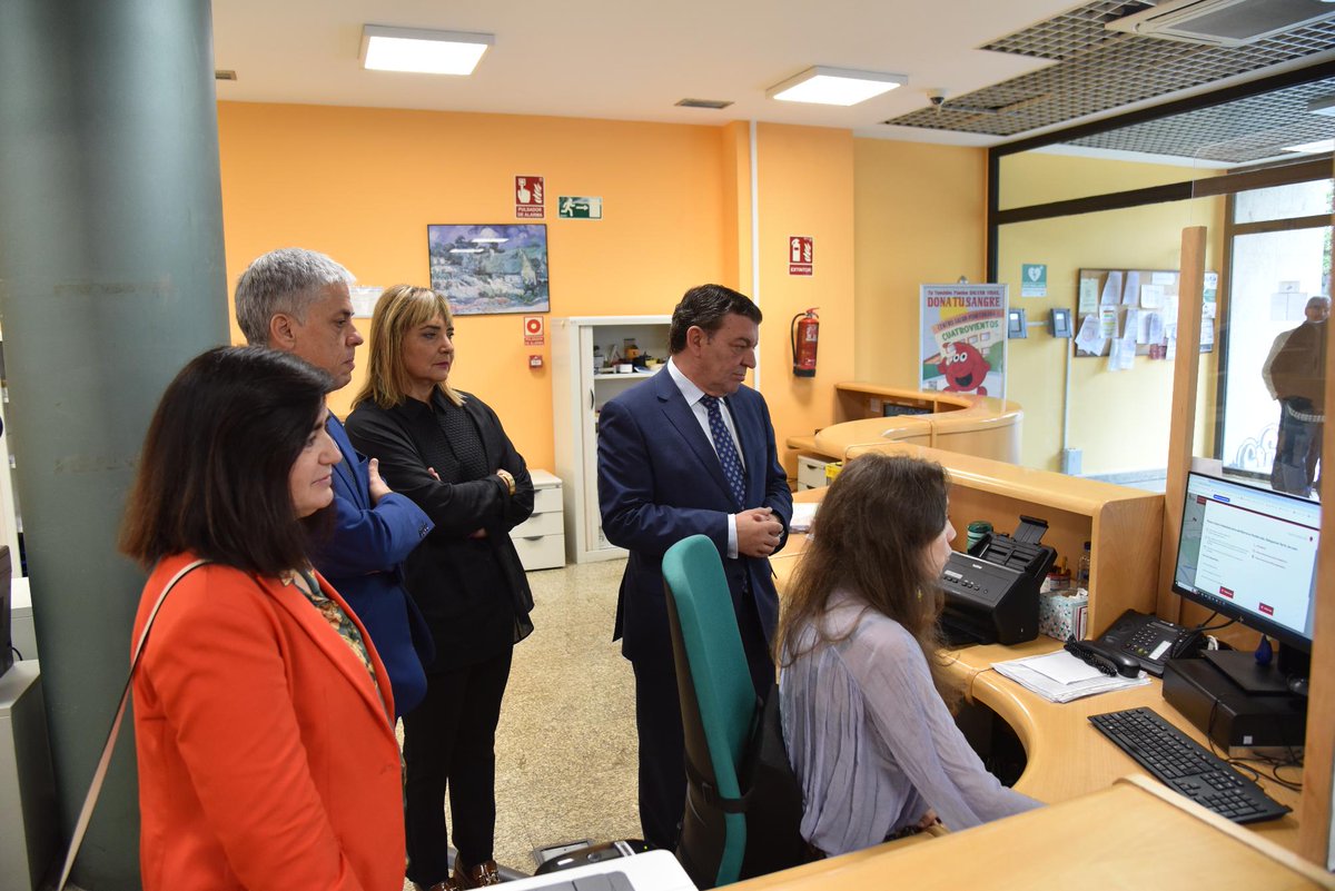 📱 Una nueva aplicación móvil de <a href="/jcyl/">Junta de Castilla y León</a> localiza la oficina autonómica de asistencia al ciudadano más cercana y adecuada a sus necesidades

Seguirán reforzándose los servicios electrónicos y se dará un nuevo impulso a la atención personalizada y presencial

comunicacion.jcyl.es/web/jcyl/Comun…