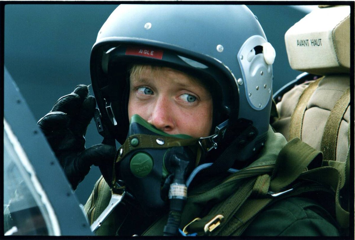 La cérémonie officielle de dénomination du lycée Caroline Aigle de Nort-sur-Erdre se déroulera lundi 7 octobre. Le commandant Caroline Aigle, ancienne élève du Prytanée (Ailes Brutionnes) est décédée d’un cancer en 2007, à l’âge de 32 ans. <a href="/CEM_AAE/">Chef d'état-major armée de l'Air et de l'Espace</a> <a href="/Armee_de_lair/">Armée de l'Air et de l'Espace</a>