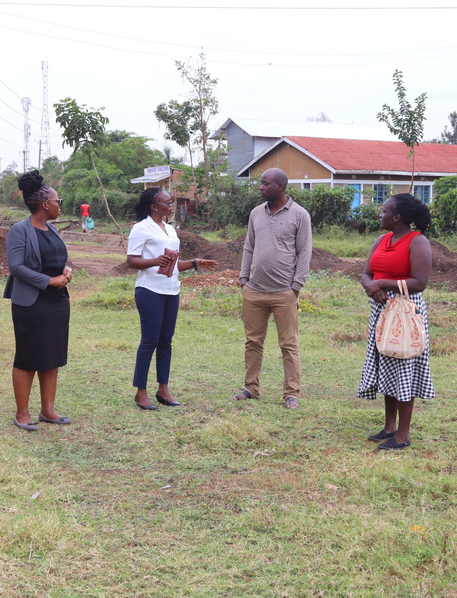 Manyatta B Social Justice Centre -(MBSJC) (@manyattabsjc) on Twitter photo #StrategicParrnerships
With officials from the <a href="/KenyasOmbudsman/">Ombudsman Kenya</a> Kisumu office when they made a courtesy visit to our Centre prior to the Legal Aid Clinic scheduled for Thursday the 3rd October 2024 in Manyatta B Ward!
We are ready for Thursday, very ready!
Viva #StrategicParrnerships
With officials from the <a href="/KenyasOmbudsman/">Ombudsman Kenya</a> Kisumu office when they made a courtesy visit to our Centre prior to the Legal Aid Clinic scheduled for Thursday the 3rd October 2024 in Manyatta B Ward!
We are ready for Thursday, very ready!
Viva