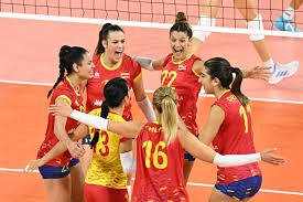 ESPvoley.com (@espvoley) on Twitter photo Ahora que están dando visibilidad a otros deportes, no estaría mal que en <a href="/LaRevuelta_TVE/">La Revuelta</a> llevasen como invitadas a algunas de las componentes de <a href="/selfemvoleibol/">Las Leonas del Voley</a>. (Meterse en un Mundial después de 42 años creo que lo merece, ¿verdad <a href="/davidbroncano/">David Broncano</a> 😜?) Ahora que están dando visibilidad a otros deportes, no estaría mal que en <a href="/LaRevuelta_TVE/">La Revuelta</a> llevasen como invitadas a algunas de las componentes de <a href="/selfemvoleibol/">Las Leonas del Voley</a>. (Meterse en un Mundial después de 42 años creo que lo merece, ¿verdad <a href="/davidbroncano/">David Broncano</a> 😜?)