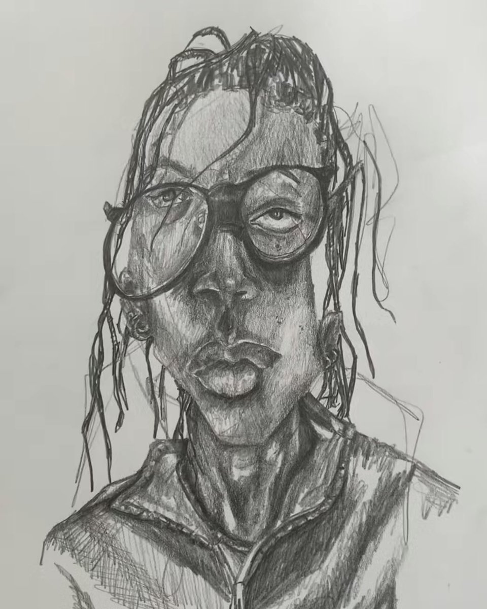 VEERVISION's tweet image. My favorite self portraits throughout the years 🤍🧸