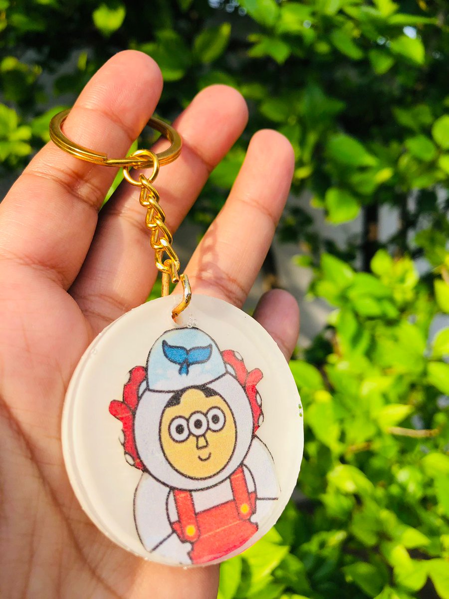 Hazel0045's tweet photo. Gm #Confiction,
I preserved our legend's pfp @nadirrr. In this #Resin keychain.
Putting my all efforts in creating different artistic ideas in support of #confiction.
#confiction #xpsr2024 #bullish 

@nadirrr @zenara_eth @AlbusVerse @horov_7 @_ritik7 @ZuessFlexx https://t.co/oHyPO1LnzN