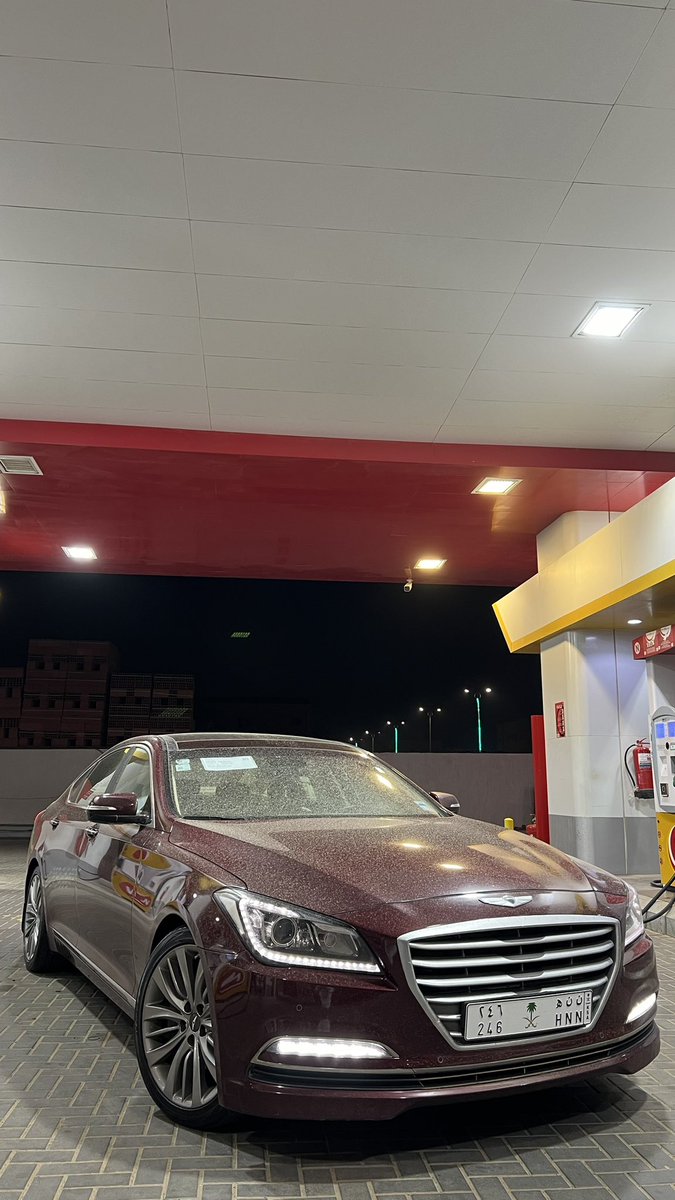 زميل لوحة 
عقبال السياره 😌