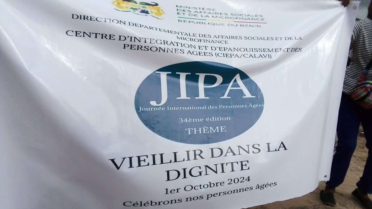 ssph_ocpsp's tweet photo. Retour en images sur la Journée Internationale des Personnes Agées, 34è édition.
Le SSPH/OCPSP était présent aux côtés du CIEPA/Calavi en participant à la Marche du Cœur qu’il a organisé en honneur aux personnes âgées et pour elles à cette occasion.

#jipa #ssphocpsp https://t.co/icixa6Nsbw