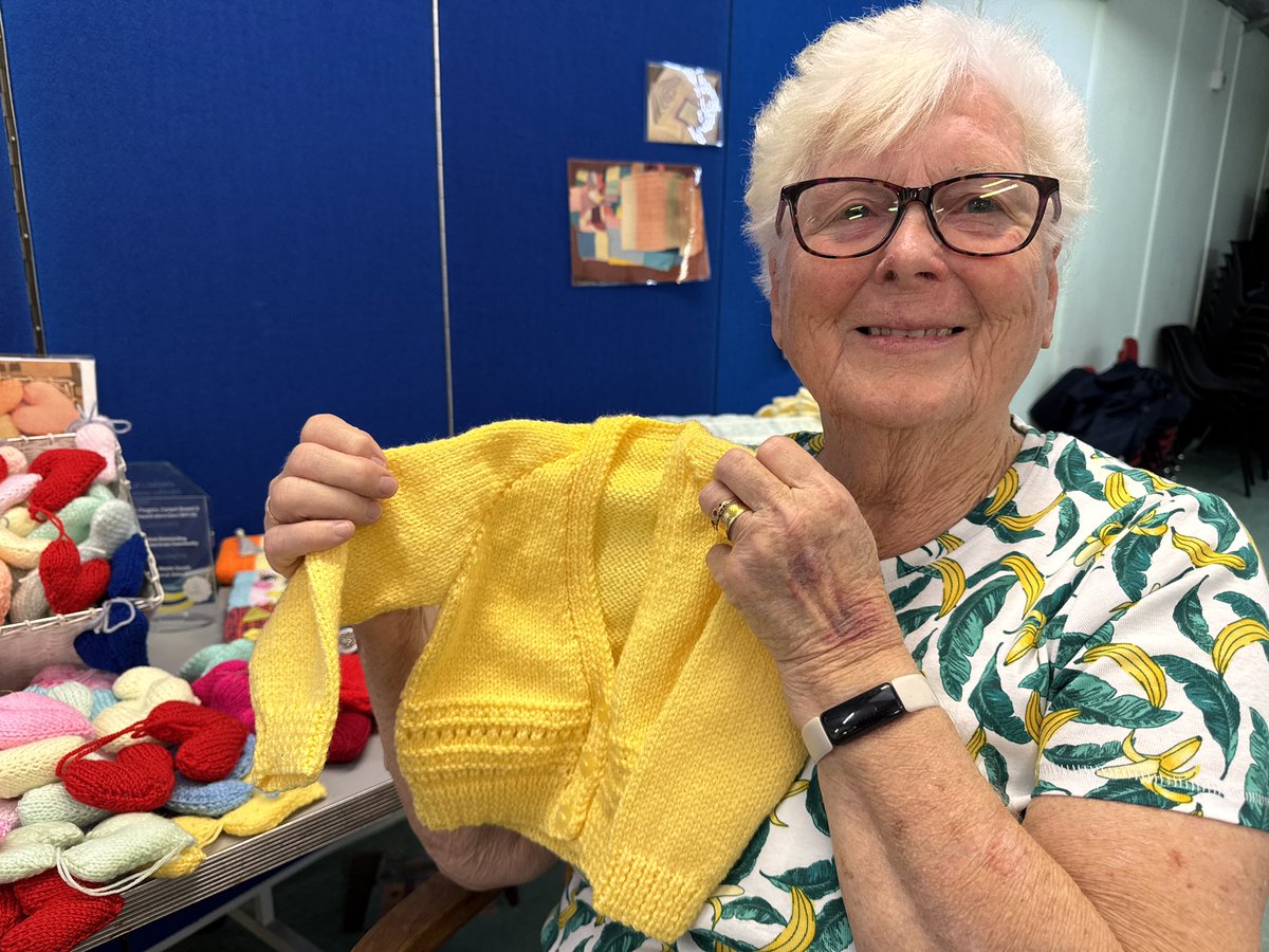 Spent the afternoon filming with some amazing ladies in east London who knit for people in need and trying to make a difference.

Their story, coming soon to <a href="/BBCLondonNews/">BBC London</a>