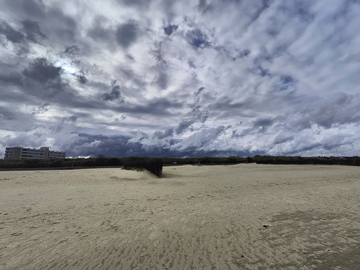 Cuxhaven - da braut sich was zusammen..
