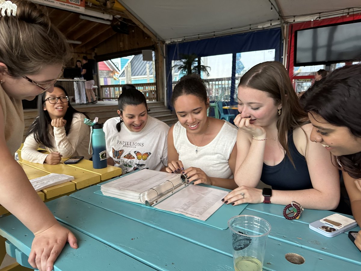 HistoryPraxisLab tweet media