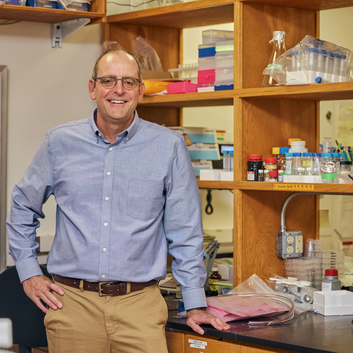Northwestern (@northwesternu) on Twitter photo Two <a href="/NUAlumni/">Northwestern Alumni</a> have been named 2024 MacArthur Fellows: Join us in congratulating Loka Ashwood '07 and Benjamin Van Mooy '95! đ
âśď¸ macfound.org/programs/awardâŚ
đ¸ <a href="/macfound/">MacArthur Foundation</a> #MacFellow Two <a href="/NUAlumni/">Northwestern Alumni</a> have been named 2024 MacArthur Fellows: Join us in congratulating Loka Ashwood '07 and Benjamin Van Mooy '95! đ
âśď¸ macfound.org/programs/awardâŚ
đ¸ <a href="/macfound/">MacArthur Foundation</a> #MacFellow