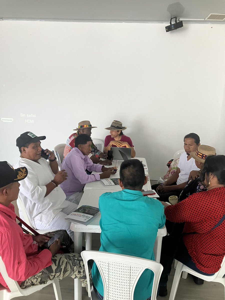 conpicolombia's tweet photo. En Encuentro @CENPAZ_ delegaciones de autoridades y liderazgos de pueblos Wiwa, Nasa del Cauca y Caqueta,Pijao, Makawan, Muiska, Pastos y Muruy Witoto Amazonia, posicionamos vocería y relacionamiento de alto nivel con @IEANPE_ @MinInterior @ViceColombia @UAcuerdoPaz @CsiviComunes https://t.co/nNnlTfZnMH