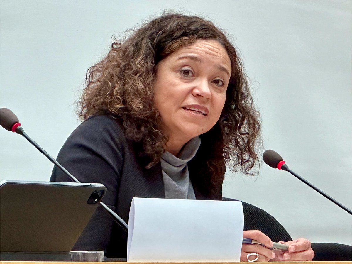 UNCCD's tweet photo. ❝Drought is not an environmental issue, it is a peace and development issue. Investing in #DroughtResilience is vital to preventing conflicts, forced migration and food insecurity❞ – says our Deputy Exec. Sec.  @AndreaMeza76 at the closing session of Drought Resilience+10 #DR10 https://t.co/hEdKyRq5To