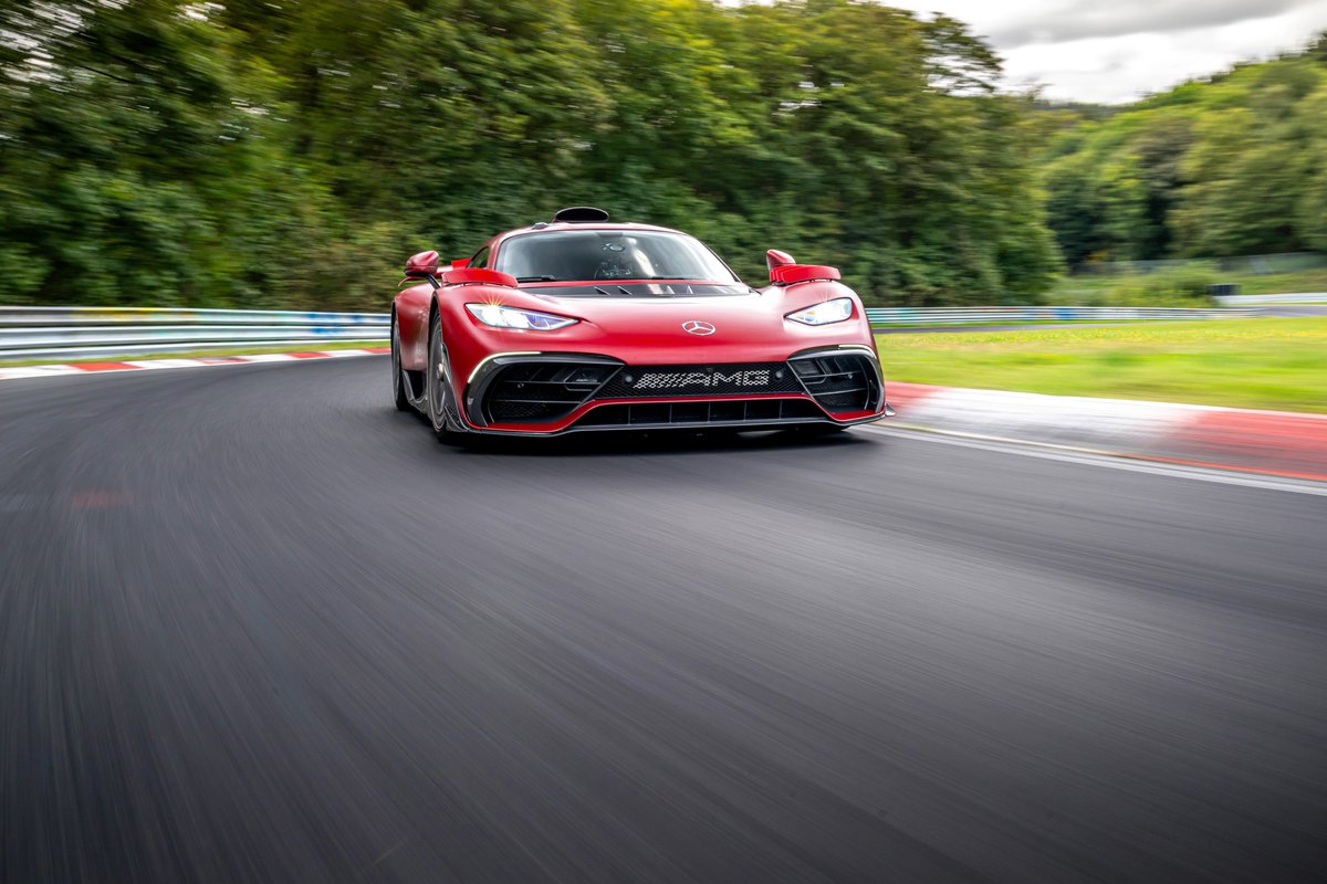 gtboard's tweet photo. 6:29.090 min 1063 HP Mercedes-AMG One updated Nürburgring Nordschleife record! Video incar here: https://t.co/ZvAsoaGExu

#merceded #amg #mercedesbenz ##mercedesbenz #mercedesamg #amg #amgpower  #nordschleife #nurburgring #amgf1 https://t.co/y7CSozpE0G