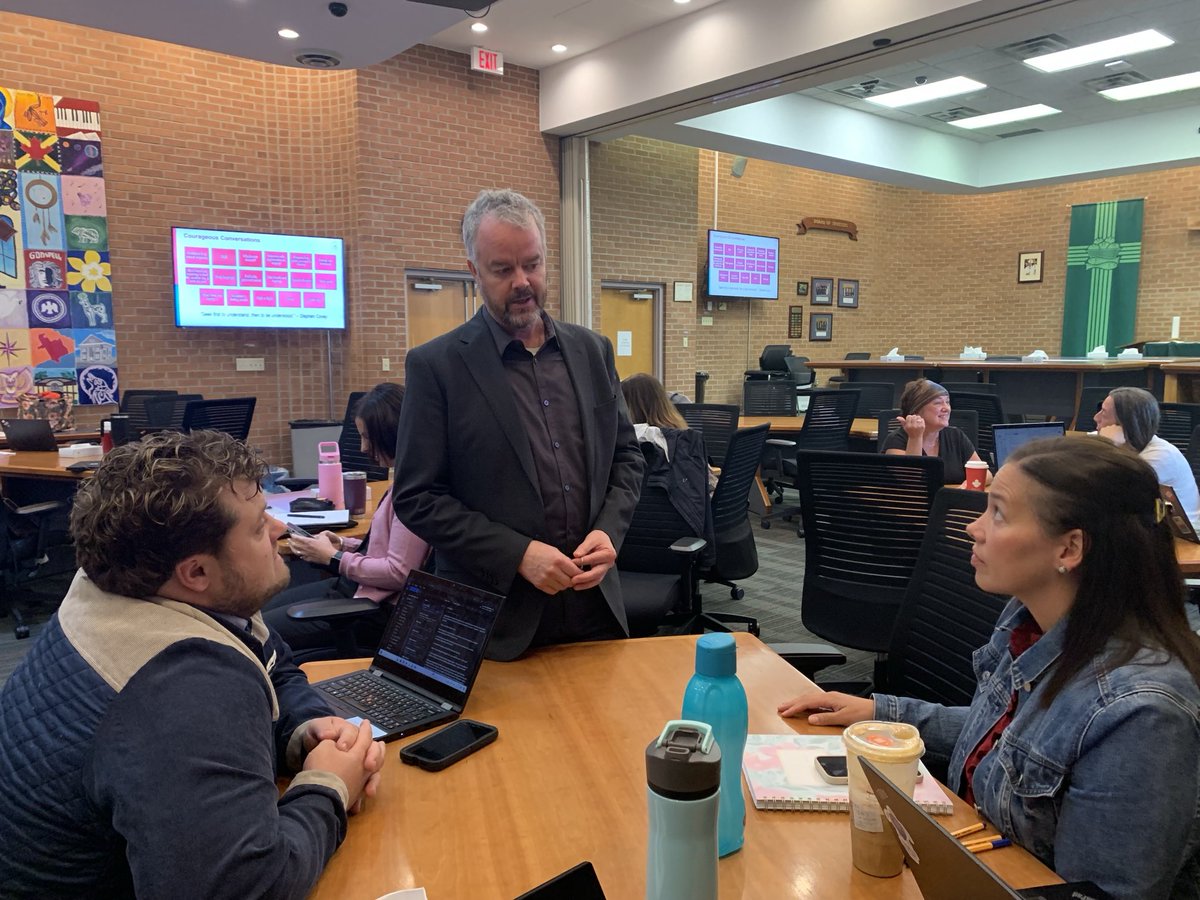 JackieGauthier_'s tweet image. Great session for new leaders focused on using our contemplative mindfulness within organizational structures to support students, families, &amp;amp; staff! Thanks ⁦@CareyDewey1, our Human Resources team &amp;amp; mentors for leading the discussions! ⁦@michaelfaught⁩ #ALCDSBLeadership