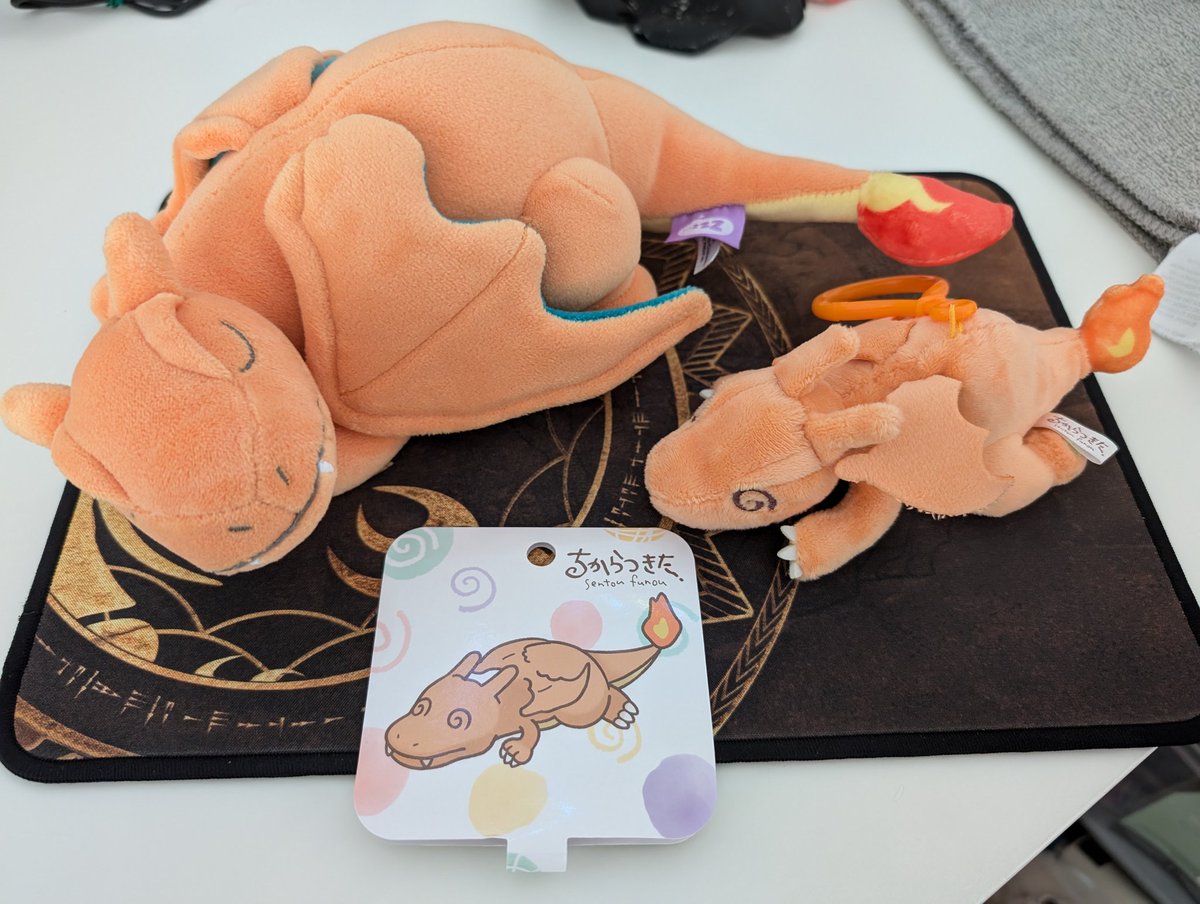 More Charizards for my horde