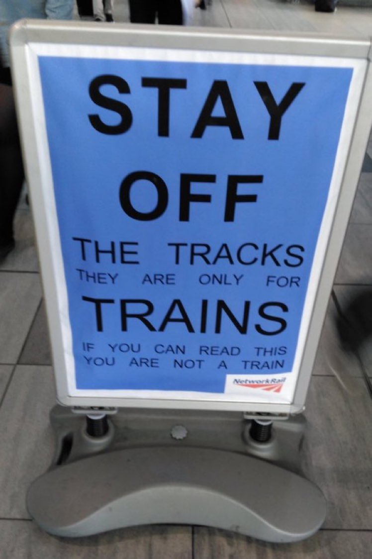 NetworkFail3's tweet image. High quality work from our track safety team