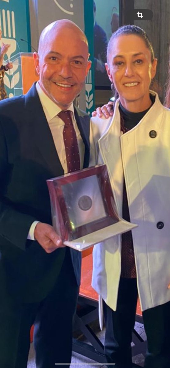 MANOLO ABLANEDO G. (@mojarraa) on Twitter photo Felicidades <a href="/Claudiashein/">Claudia Sheinbaum Pardo</a>
Te deseo lo mejor para Ti, tu Equipo y para México.
<a href="/PPmerino/">José Merino</a> Felicidades <a href="/Claudiashein/">Claudia Sheinbaum Pardo</a>
Te deseo lo mejor para Ti, tu Equipo y para México.
<a href="/PPmerino/">José Merino</a>