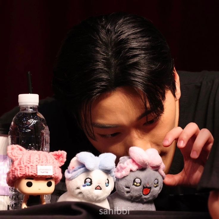 rev (@sanmeower) on Twitter photo 