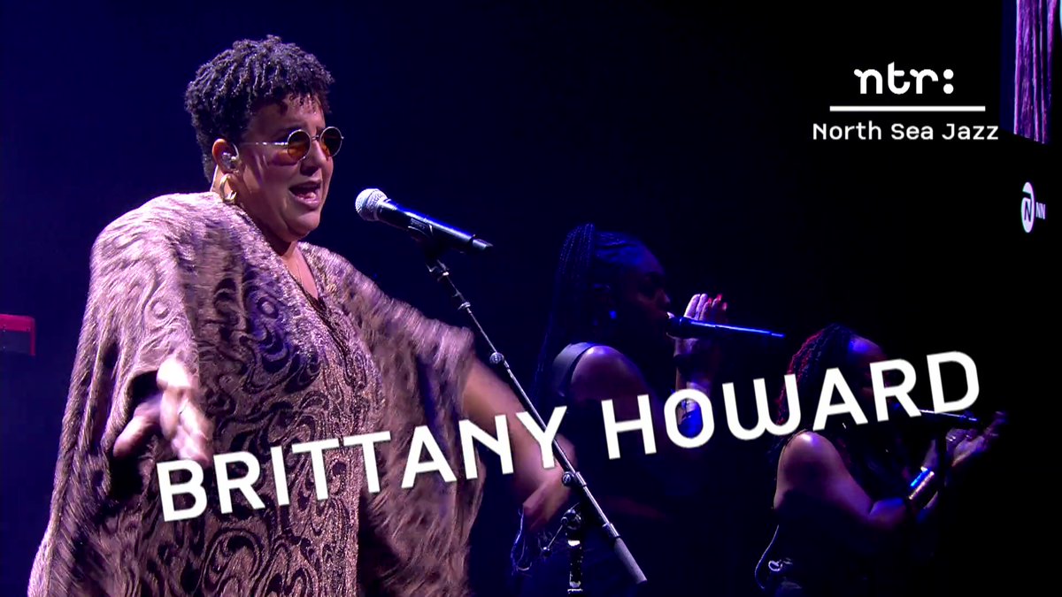 Vanavond zie je om 23:00 uur in Back To <a href="/northseajazz/">NN North Sea Jazz Festival</a> : Brittany Howard. De singer-songwriter stond eerder op het festival met haar band Alabama Shakes, maar afgelopen zomer eindelijk solo. Je ziet de hele show. Promo: fb.watch/uZ8nkKSFFp/ <a href="/nposouljazz/">NPO Soul & Jazz</a> <a href="/NPORadio2/">NPO Radio 2</a>